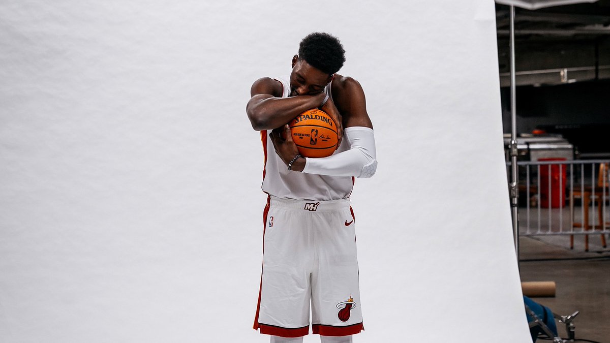 Love &amp; basketball ❤️ 🏀 

<a href="/Bam1of1/">13am Adebayo</a>