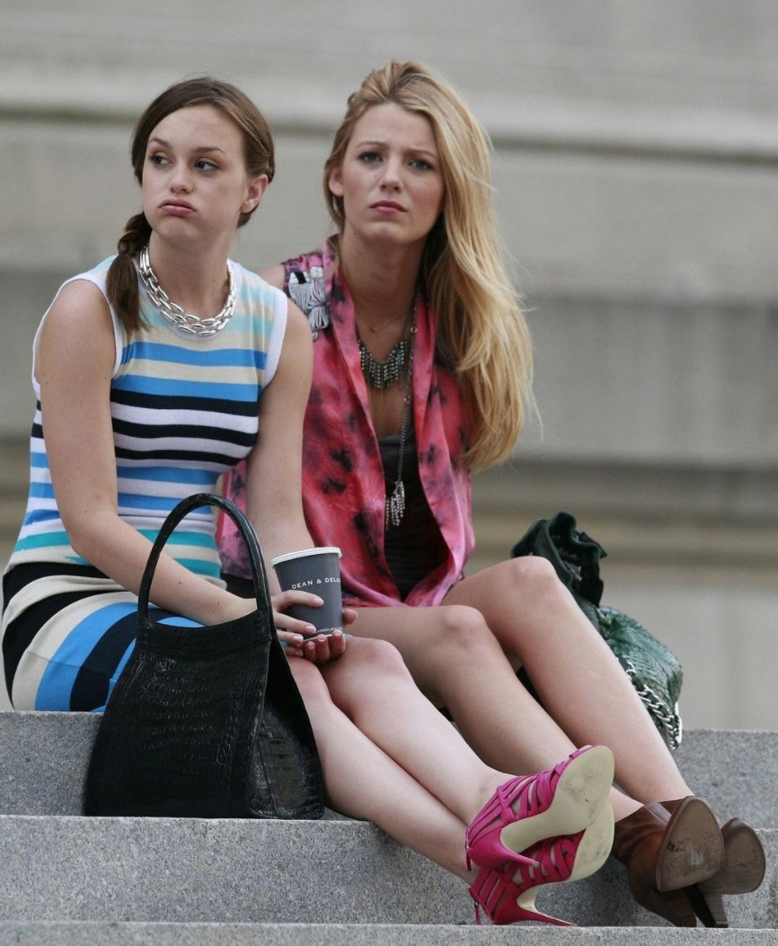 Maganewsec's tweet photo. #GossipGirl y #TheOffice dejarán Netflix tan pronto y la vida es simplemente INJUSTA 😩 Obtén más detalles en el enlace de la biografía. https://t.co/tX8MKvsS5b