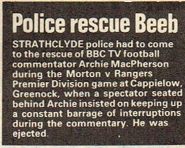 ScotsFootyCards's tweet photo. Police rescue Beeb - #ArchieMacPherson #Morton v #Rangers #Shoot! 1980-11-22 https://t.co/fDiXqToZTP