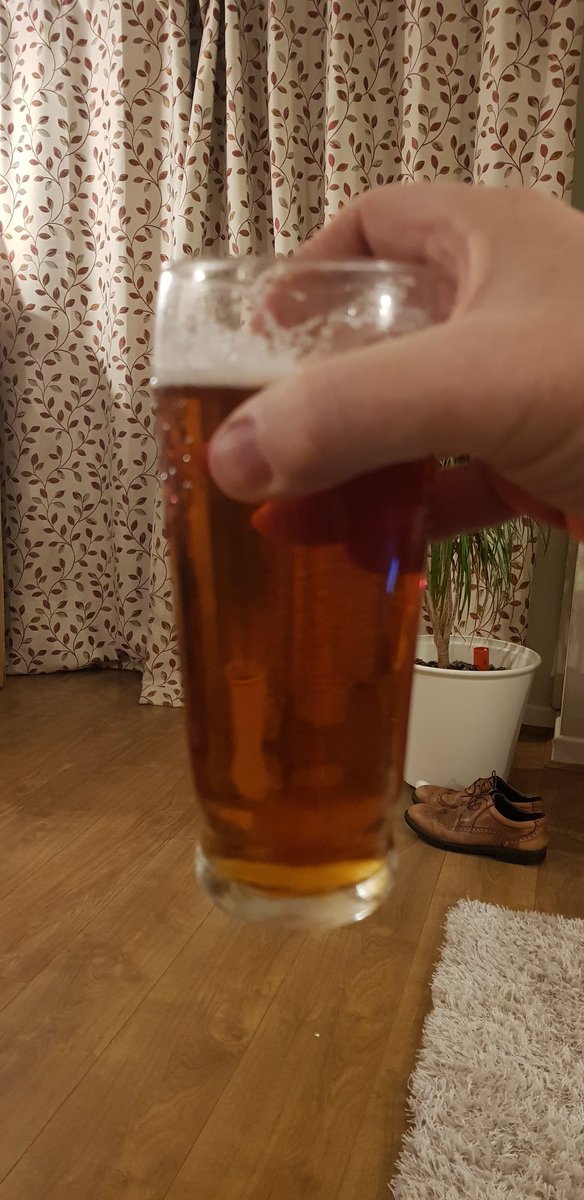 ChrisZeds's tweet photo. @Tanya47239905 @lauraamythomas @Priceybeth @JadeChant Cheers back at ya!! https://t.co/WNyLBSBefH