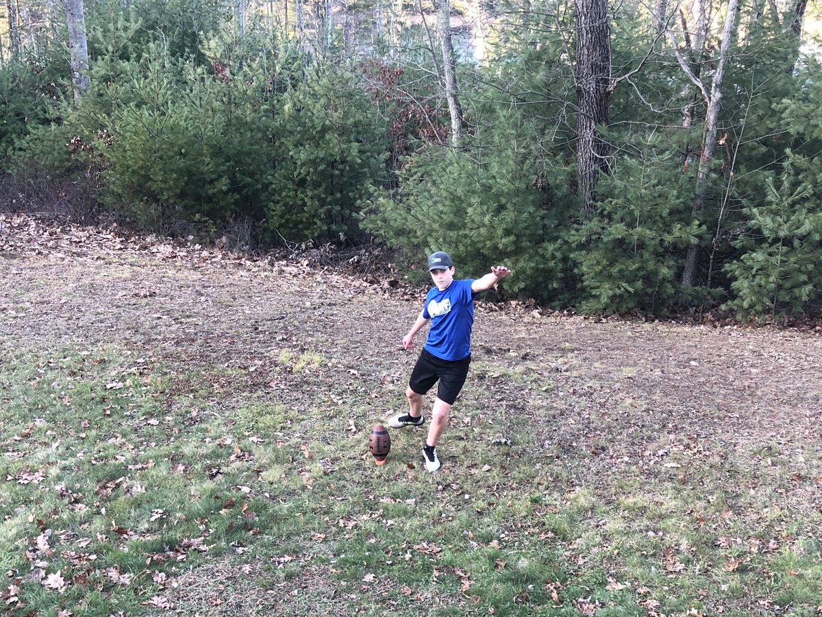 SamuelScobie77's tweet photo. Charlie Scobie, is out here repping @UWFFootball and @GoArgos on Blue and Green Friday today while practicing his Spec Ops skills. #FutureArgo? π #GoArgos π΅ #UWFFootball π #Arete π’ https://t.co/HiA7k7g2kh