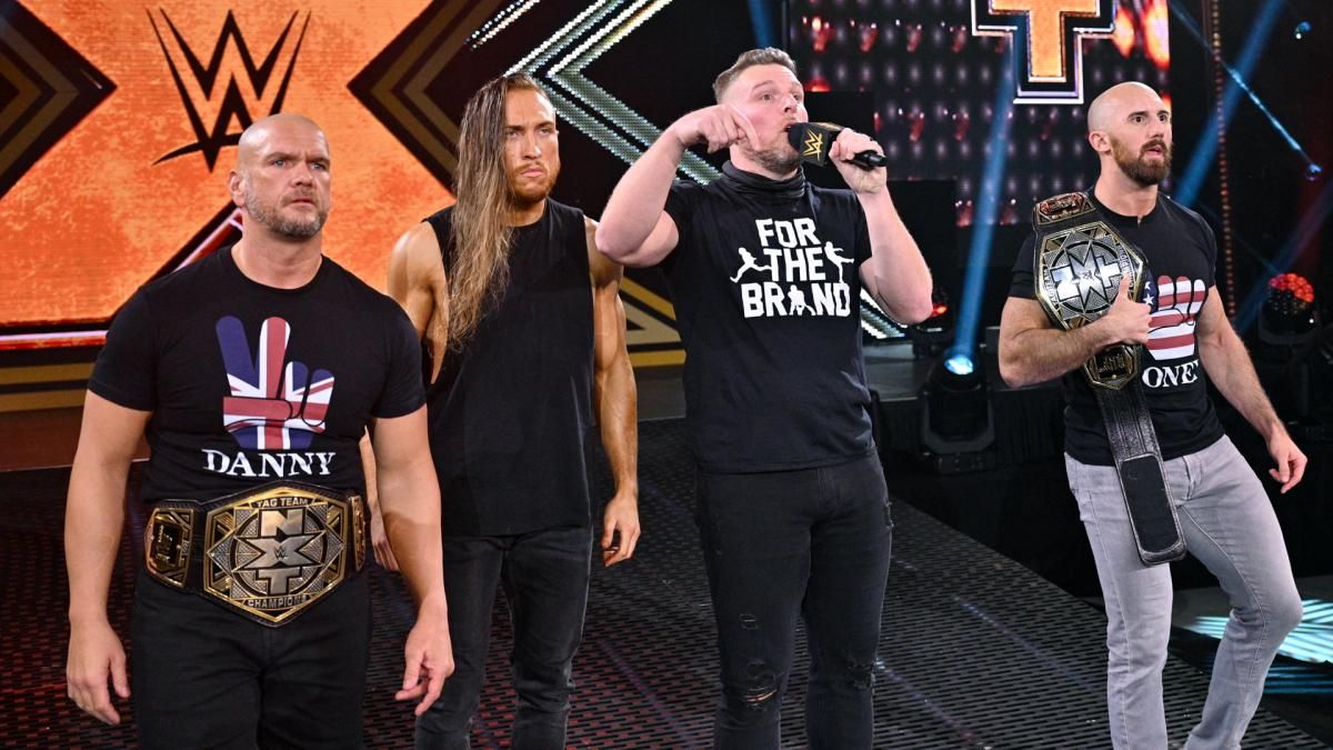 Cageside Seats Cm Punk Is Really Impressed With Pat Mcafee T Co 1dhn3hldg1