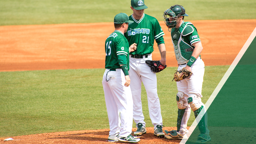 BREAKING: Bobcat Athletics Tabs Belcher for Head Baseball Coach

Former assistant Nolan Belcher returns as school's ninth head coach

gcbobcats.com/sports/bsb/202…

#BringTheThunder

<a href="/ABCA1945/">ABCA</a>