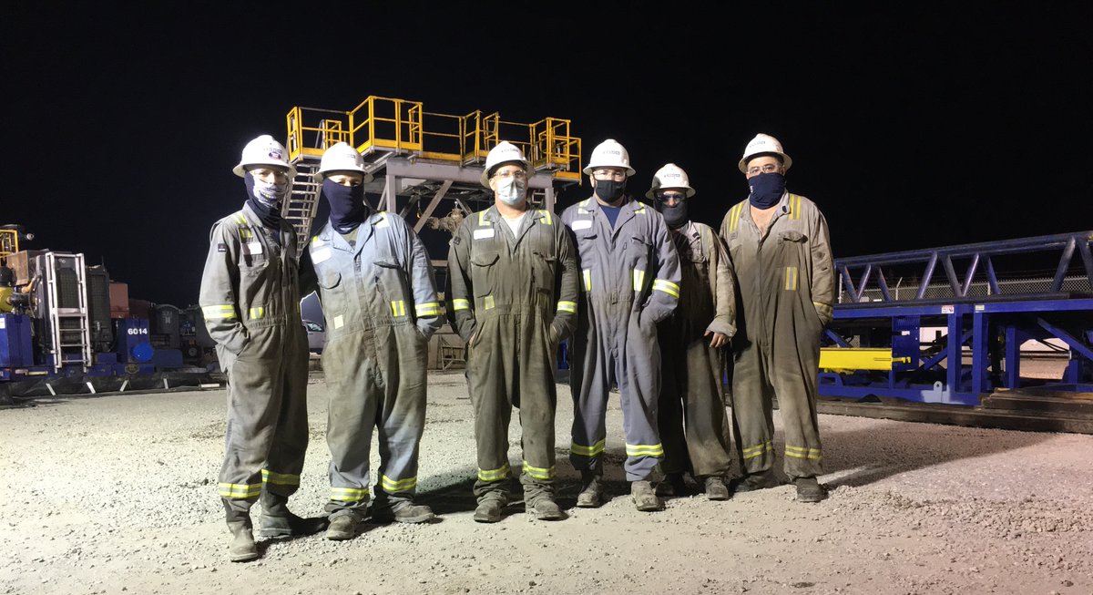 EnsignEnergyInc's tweet photo. #Ensign #WellServicing Rig 335 completed their season in California with one unique challenge - moving & setting 20,000 lbs sheds over the 6 wells around the 1 well the rig was working on. Our crews handled 60+ moves with zero incidents! Amazing season guys! https://t.co/EGwJ1ZEyFA