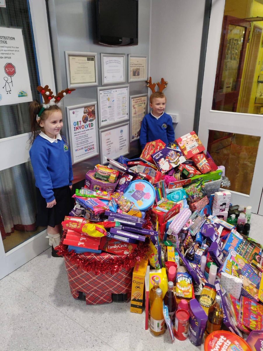GSAPInfo's tweet photo. Big thank you to the children families and staff of @stpaulsps for their generous donations to GSAP family support hub this Christmas https://t.co/cMLKh66Q7r