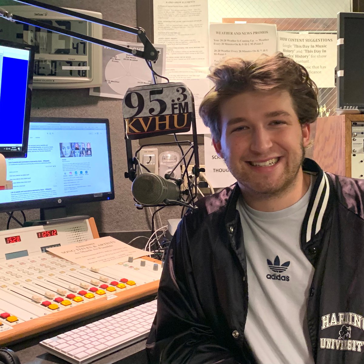 HUCommDept's tweet photo. Senior broadcast journalism major Jackson Duncan has a podcast: @TheSportsTea. Read more about his podcast and his time in the Comm Dept at  https://t.co/k0rcLSc4zy. https://t.co/ky2pzD3Ivg