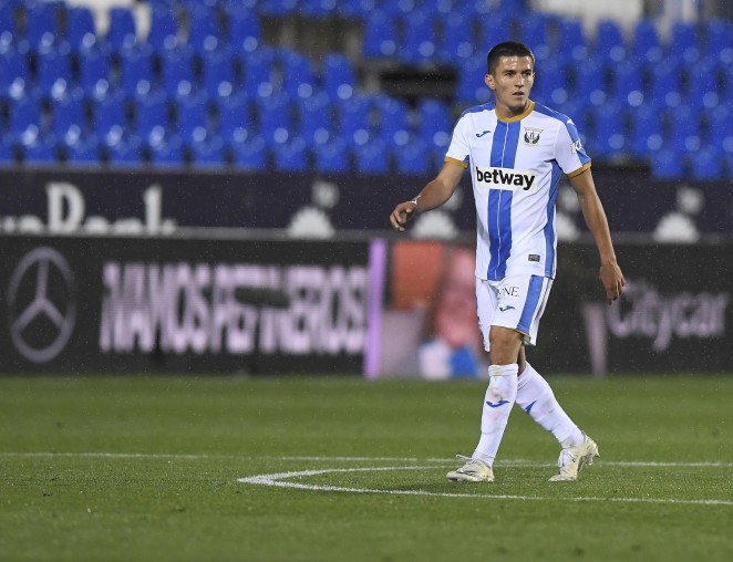 14. Sergi Palencia, footballeur. Leganés (D2). 0 sélection.Incapable de s’imposer à Barcelone, le latéral droit part en prêt à Bordeaux en 2018. Puis est cédé à Saint-Etienne l’année d’après pour 2M€. Le tout pour un succès relatif qui le reconduit en Espagne, prêté.