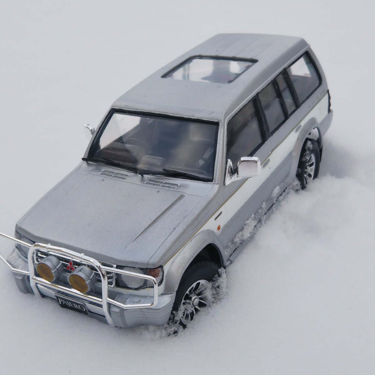 B11W_eK_pino's tweet photo. #これが私の代表作
去年実車を買った記念にフジミのパジェロミニを作ったり、パジェロを作ったあたりからプラモ関係でフォロワーさんが増え、#4d32 の企画で32GT-Rを作った!(この32は密かにノーマル戻ししようかと思ってる)
4枚目のC33ローレルもこだわって組んだから好き👍️👍️ https://t.co/7MKO0PFZKY
