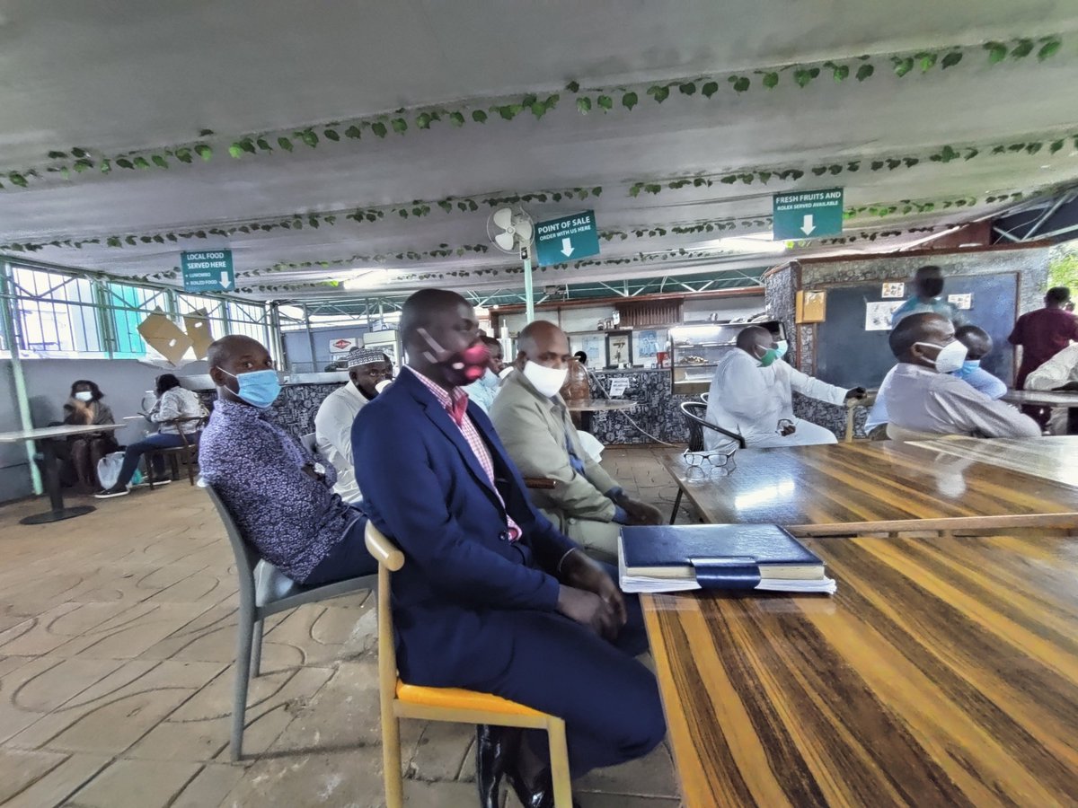 martinssempa's tweet photo. Breaking: Shocked by the sudden death of #SheikhMuzaata. Now attending a small impromptu meeting at IHK discussing details of according him an honorable Send off. Communicating with @irc_uganda on a joint religious participation. https://t.co/ulrqNZHHUL
