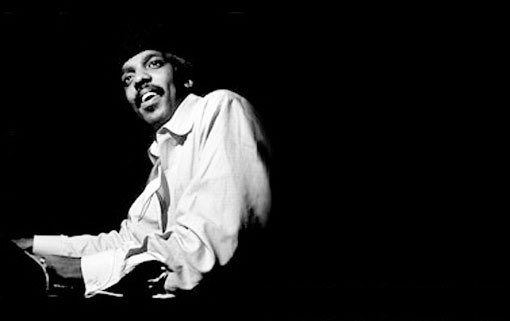 December 2020 is here. I wanted to do my year-end list right. So here it is: The 10 best tracks featuring George Benson and Dr. Lonnie Smith, 1966-1975. Before Benson was a pop star and Smith was an organ god, they were just dudes inventing soul- jazz. Glorious music. A thread.