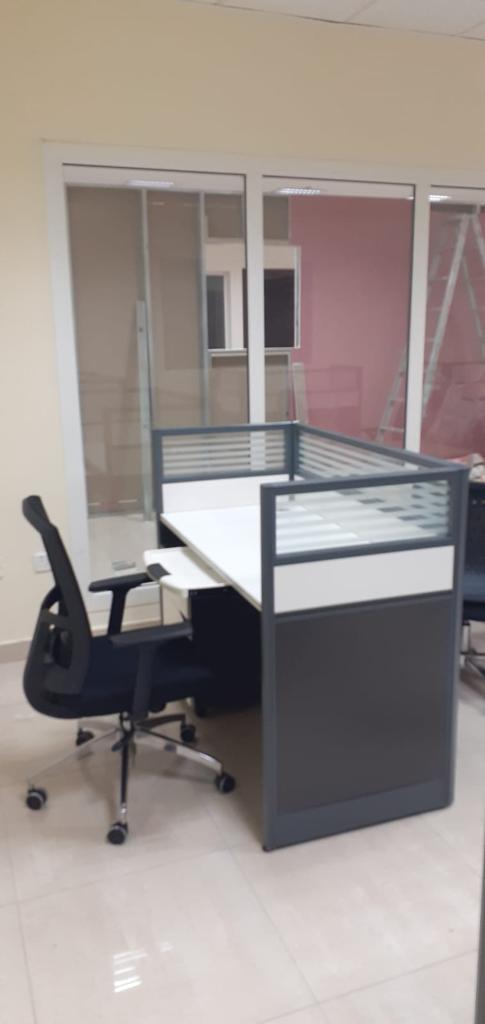 GarnetWll's tweet photo. Sharing the photographs of our most recent project with Gulf Warehousing Company, Qatar. We have supplied them with imported Workstations, Chairs and Cabinets for their office. https://t.co/M61yuuaXJe
#Doha  #work  #workstation #chair #Cabinet https://t.co/qE58AkhpsA