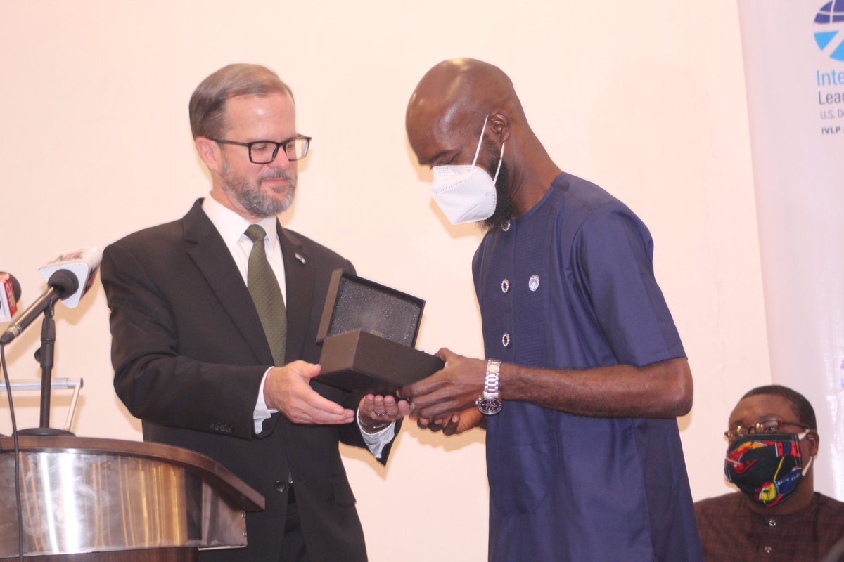 runciecwc's tweet photo. U.S. Department of State has honoured me as one of 80 #FacesOfExchange alongside PM, New Zealand @jacindaardern, @UN SG @antonioguterres &amp; other outstanding alumni of @StateIVLP. I am the only Nigerian to receive this honour.
https://t.co/vSpPlXpH9w
cc @DrJoeAbah @projectpinkblue https://t.co/aTETIbXOuU
