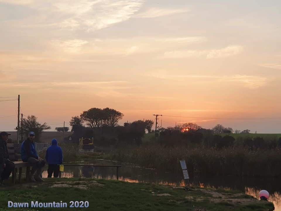 NWDCTrust's tweet photo. At the going down of the sun. Pictures sent to us by Dawn Mountain #NorthWalshamandDilhamCanalTrust #NorthNorfolk #NorthWalsham #Dilham #Norfolk #NorfolkMills #Canal #Waterway #Nature #Wildlife #VisitNorfolk #VisitNorthNorfolk #picoftheday #eawa #iwaf https://t.co/KfmAXpmPoG