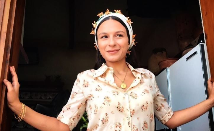 TamamenGercek's tweet photo. Selin Yeninci Kimdir? Nereli – Boyu – Yaşı – Dizileri – Ailesi https://t.co/rQK4ZXQdf9 https://t.co/lfuWAJSFyy