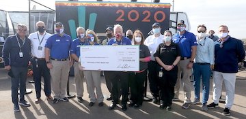 Rachaels1Week's tweet photo. Thank you American Medical Response ( @AMR_Social ) & @NASCAR for your generous donations! We appreciate your support more than we can say!! ❤️ #racing #racecar #rachaelsfirstweek #collegesafety https://t.co/AE21yRk9od