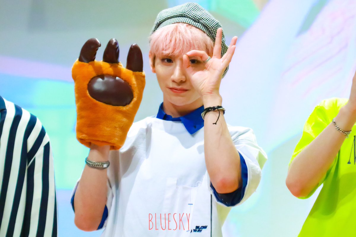 how to make your twitter pink: a short thread