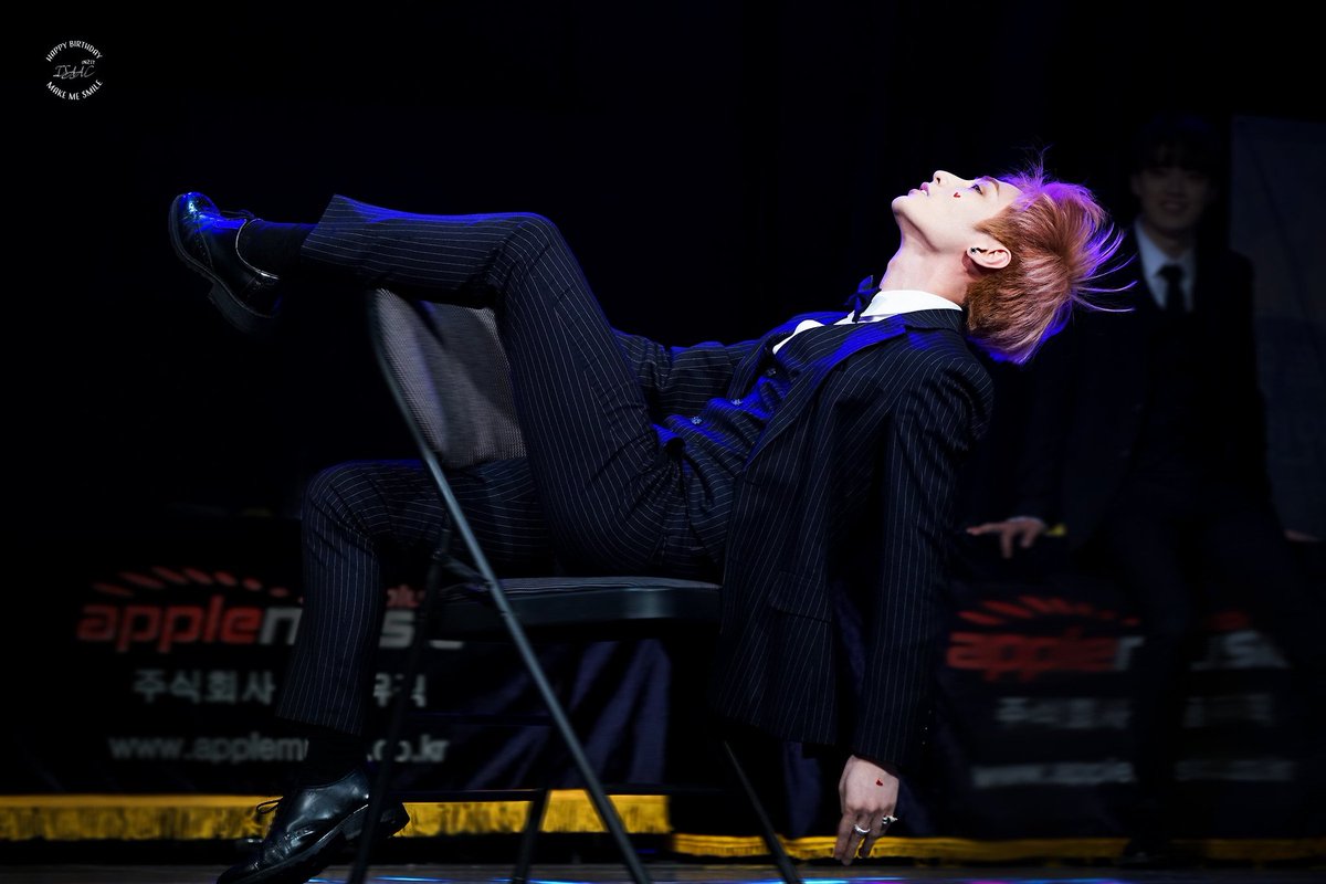 how to make your twitter pink: a short thread