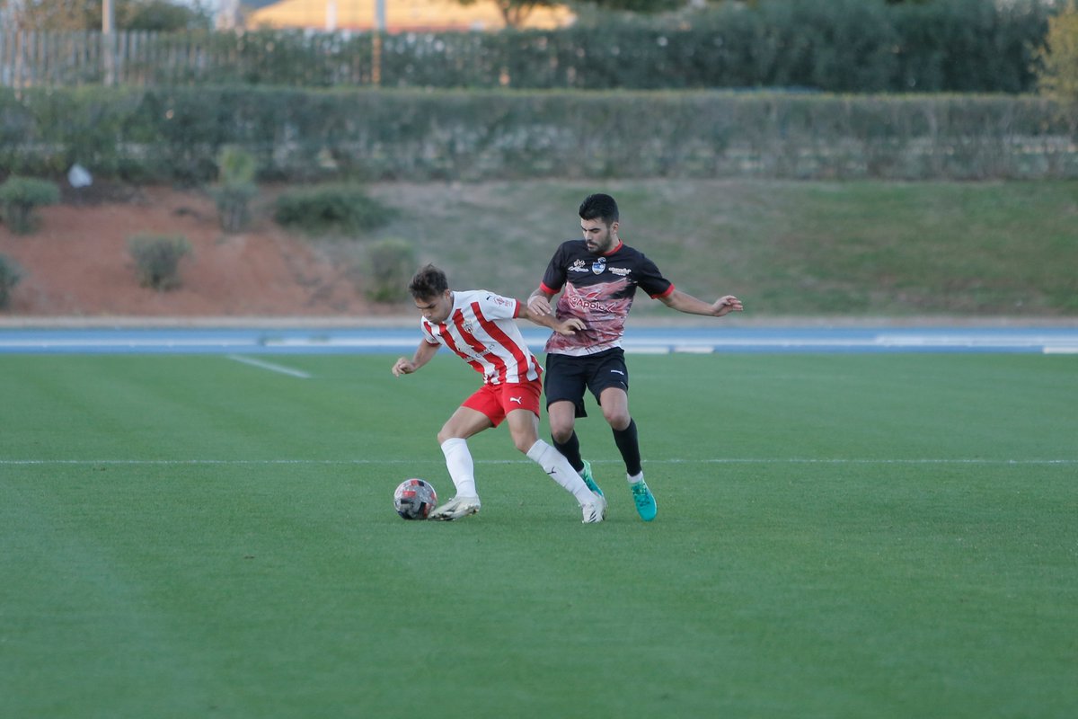 🗞| El filial rojiblanco recibe al Atlético de Porcuna buscando reencontrarse con la victoria

📌 Los canteranos juegan ante los jienenses el sábado, a las 18:00 horas, en el anexo de los Juegos Mediterráneos

→ bit.ly/3mLXHjs

#AcademiaUDA 🦁🔴⚪️