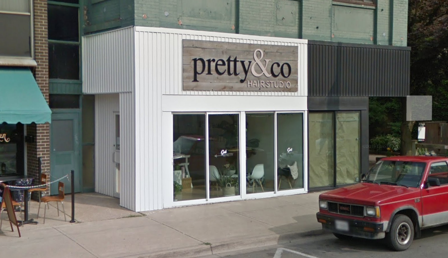 610CKTB's tweet photo. NOW | Today on #NiagaraMade , @ruthunrau and Sarah Hess of Pretty & Co. talk about the opening of the salon in downtown St. Catharines in 2016.
Listen live: https://t.co/DIFK0SBqJT
@MeridianCU @mcu_bizbanking https://t.co/wi1paV8yhY