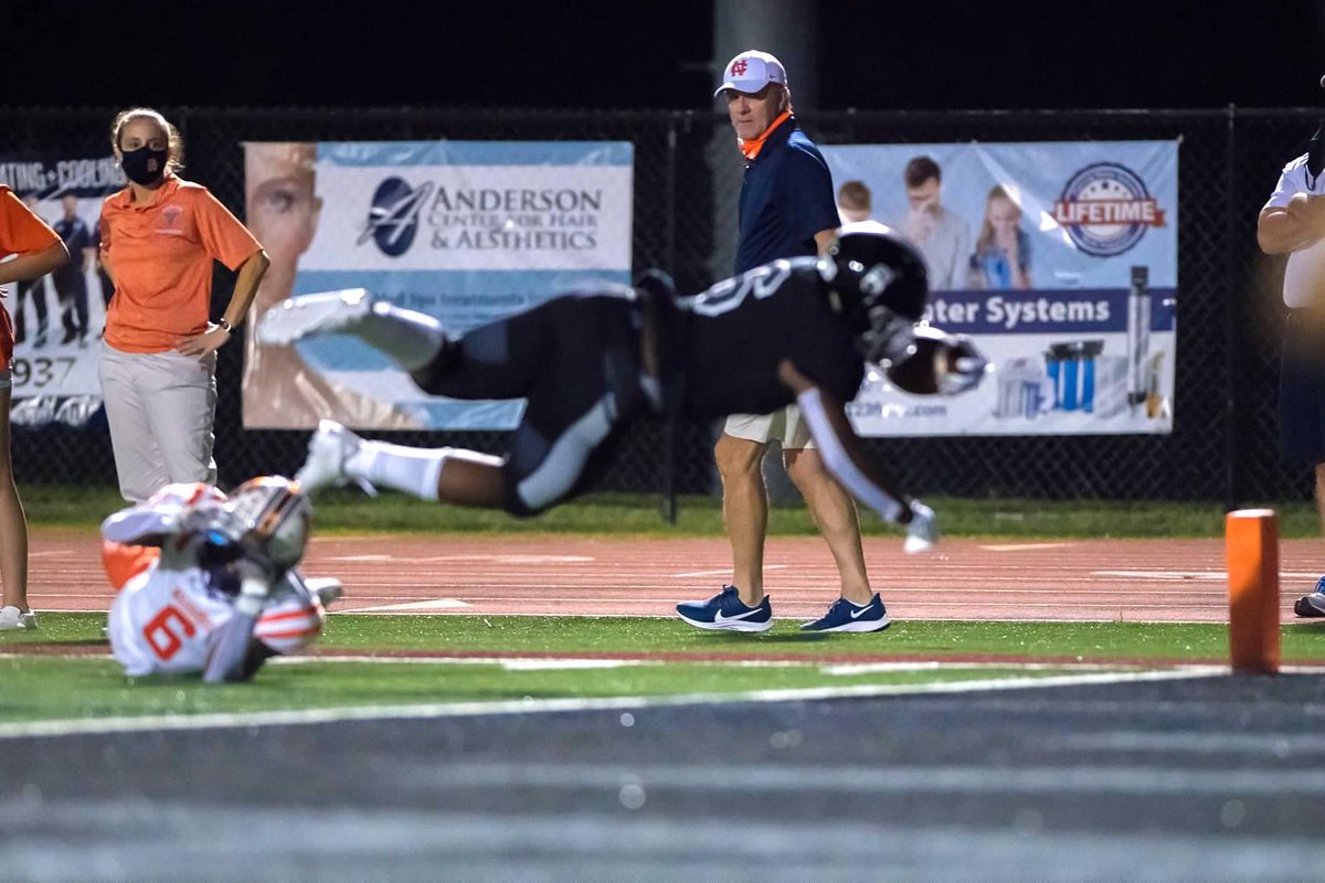 Tylan Johnson (@johnson6tylan) on Twitter photo Year 3 highlights... <a href="/CoachMattyJ/">Matty J 🏹</a> <a href="/coach_stepp/">Coach Stepp</a> <a href="/CoachTraylor/">Jeff Traylor</a> <a href="/CoachDeanHood/">Dean Hood</a> @coachkyleweiss <a href="/Drew_Cronic/">Coach Cronic @ Navy</a> <a href="/CoachAlbin/">Tim Albin</a> <a href="/JeffHerron19/">Jeff Herron</a> <a href="/coachtonyhull/">Coach Tony Hull</a> <a href="/CoachAT23/">Aristotle Thompson</a> <a href="/dareu_i/">i-DareU Academy Inc.</a> <a href="/AHSFootball/">Alpharetta Raiders Football</a> <a href="/JasonKervin/">raiders4theWIN</a> <a href="/Coach_Mince54/">Damian Mincey</a> <a href="/devinbice88/">Coach Devin Bice 🏈</a> <a href="/corypeoples/">Coach Peoples</a> @Coach_Ferrell55
hudl.com/v/2EW3jh Year 3 highlights... <a href="/CoachMattyJ/">Matty J 🏹</a> <a href="/coach_stepp/">Coach Stepp</a> <a href="/CoachTraylor/">Jeff Traylor</a> <a href="/CoachDeanHood/">Dean Hood</a> @coachkyleweiss <a href="/Drew_Cronic/">Coach Cronic @ Navy</a> <a href="/CoachAlbin/">Tim Albin</a> <a href="/JeffHerron19/">Jeff Herron</a> <a href="/coachtonyhull/">Coach Tony Hull</a> <a href="/CoachAT23/">Aristotle Thompson</a> <a href="/dareu_i/">i-DareU Academy Inc.</a> <a href="/AHSFootball/">Alpharetta Raiders Football</a> <a href="/JasonKervin/">raiders4theWIN</a> <a href="/Coach_Mince54/">Damian Mincey</a> <a href="/devinbice88/">Coach Devin Bice 🏈</a> <a href="/corypeoples/">Coach Peoples</a> @Coach_Ferrell55
hudl.com/v/2EW3jh