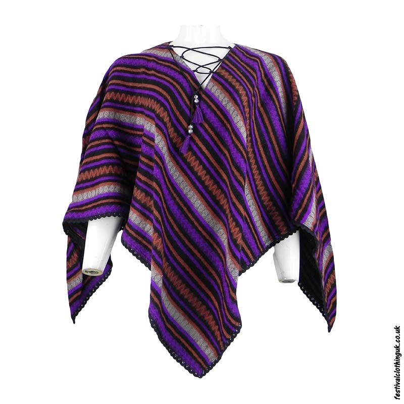 FestivalThreads's tweet photo. We have had some nice new ponchos in this week, perfect for keeping the chill off: https://t.co/rhOpEcK9z1 #festivalclothing #Festivalseason #festival #festivals #festivalclothes #clothing #handmade #hippie #hippy #WINTER #warm https://t.co/Zv72mRths9