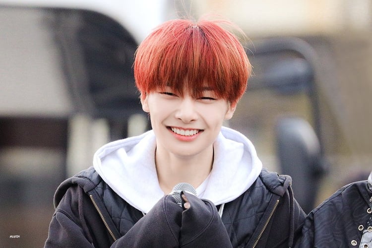 how to make your twitter red; a thread