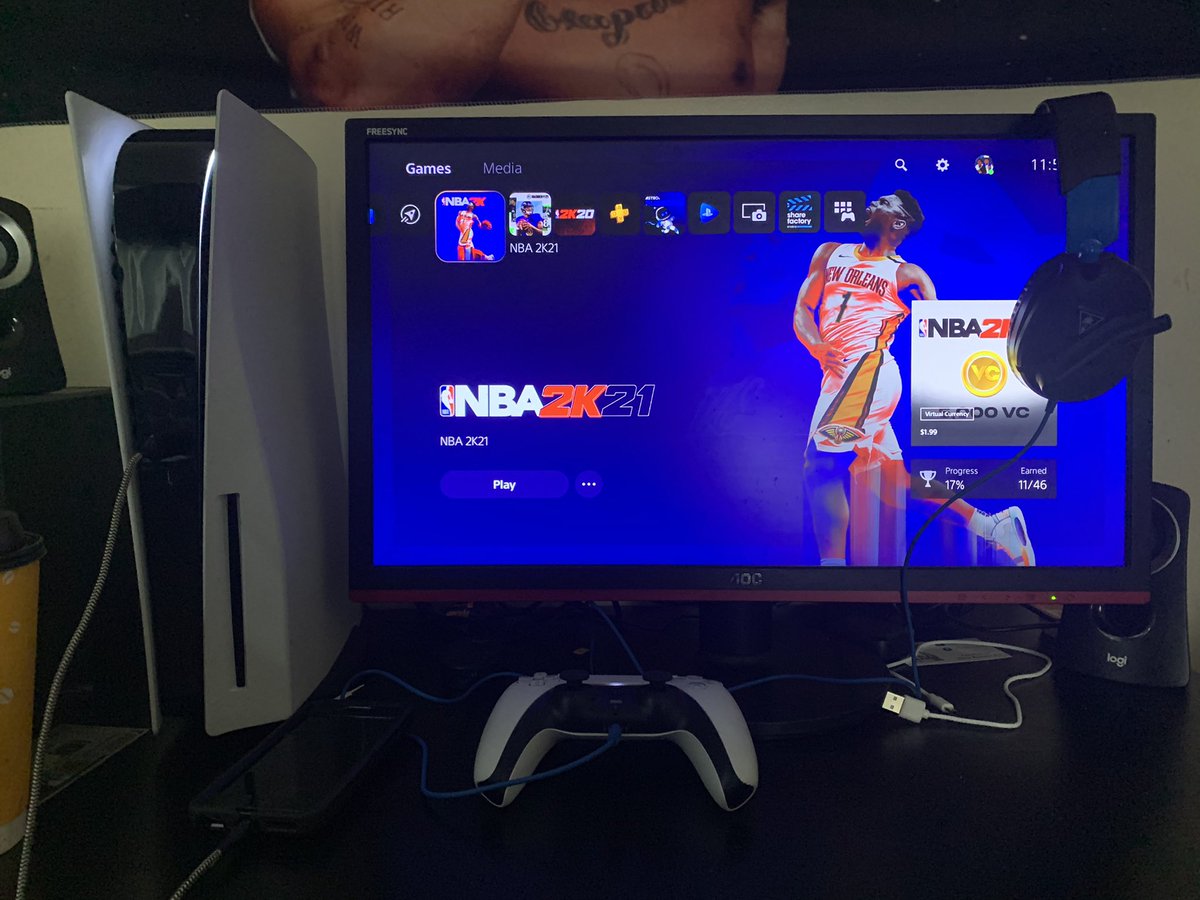 techreeper's tweet photo. @BADGEPLUG PS5 FOR SALE HMS🔥 https://t.co/uguSFiuJA5
