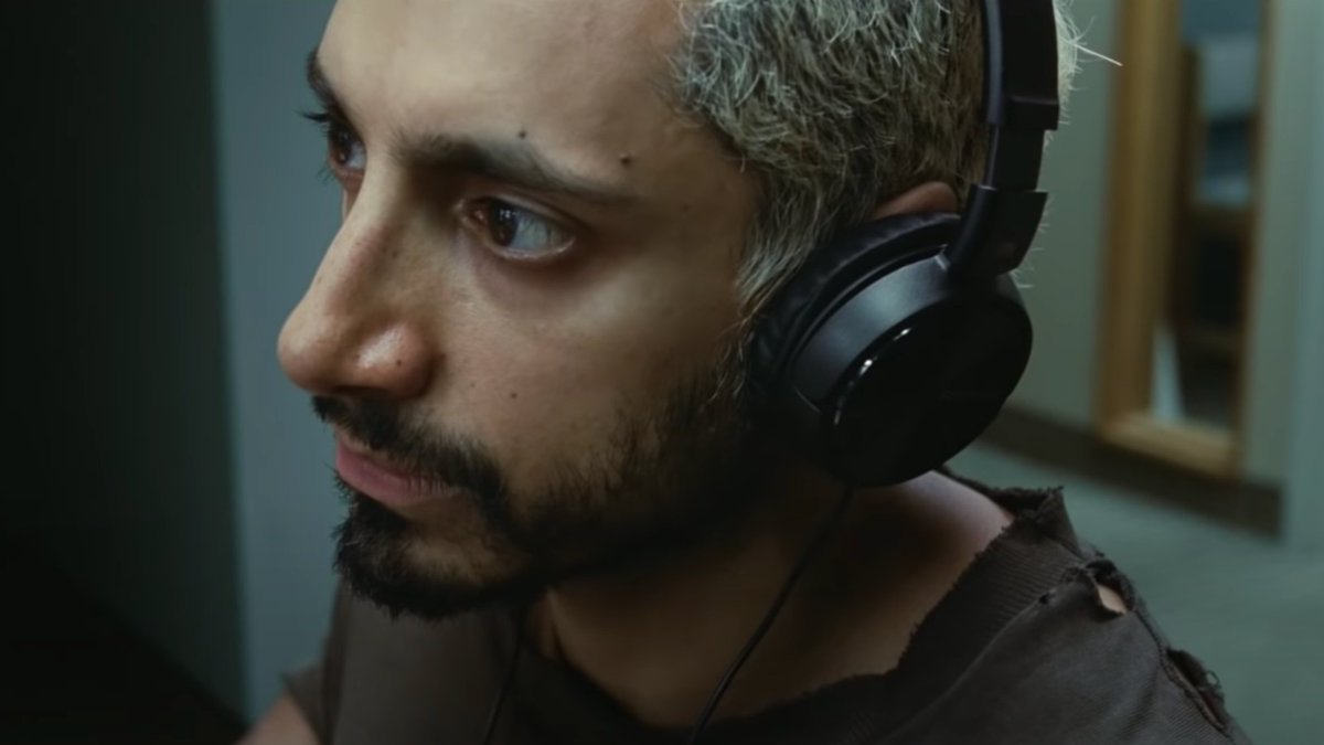 We also interviewed NICOLAS BECKER, the sound designer of SOUND OF METAL about creating the immersive experience that is the aural landscape of the film. https://jumpcutonline.co.uk/2020/11/21/interview-sound-of-metal-sound-designer-nicolas-becker/