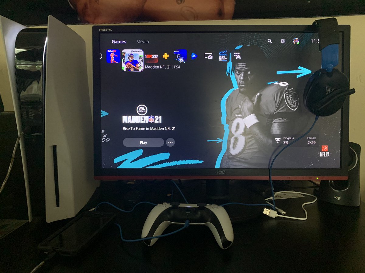 techreeper's tweet photo. @Spotify PS5 FOR SALE HMS 🔥 https://t.co/HgJmCFJUKi