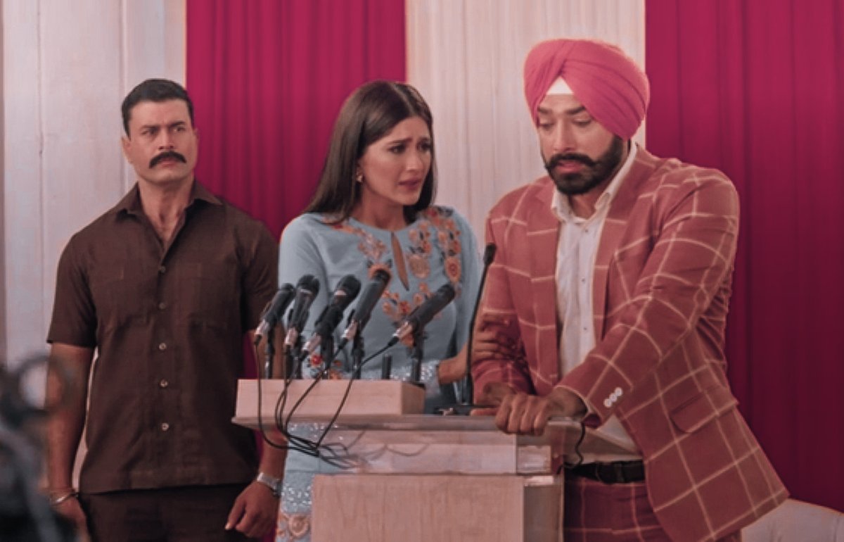 They were both in pain and then too understood eachother's pain, comforted and supported eachother  #ChotiSarrdaarni  #MehRab #AvineshRekhi  #NimritKaurAhluwalia