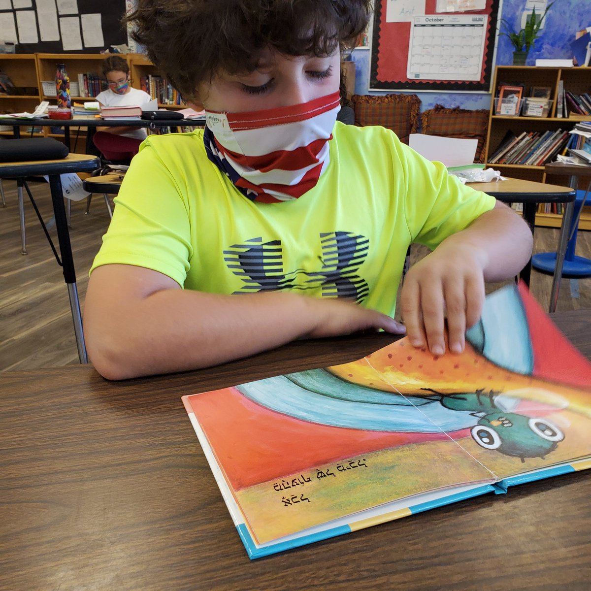 There's not better place to read than the Mensch Bench! #TheLernerSchool #EducatingMensches