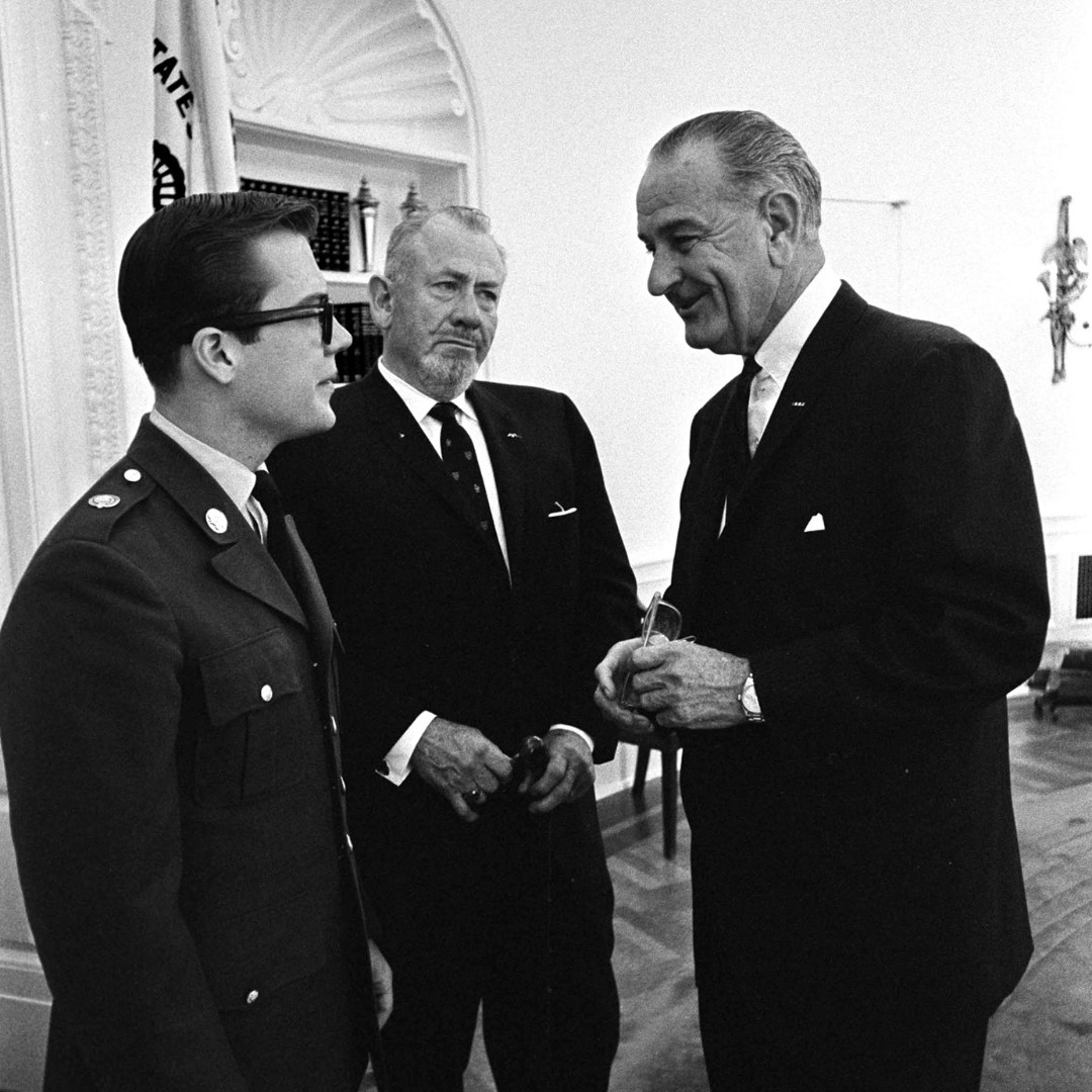 SteinbeckCenter's tweet photo. On Dec. 4, 1966, President Johnson and Steinbeck conversed before Steinbeck's departure to Vietnam as a Newsday correspondent. Johnson asked about Steinbeck's son John IV, pictured here, and urged Steinbeck to be careful. Listen to the conversation here: https://t.co/t6v9TC4fEx https://t.co/pmq2qRCgZN