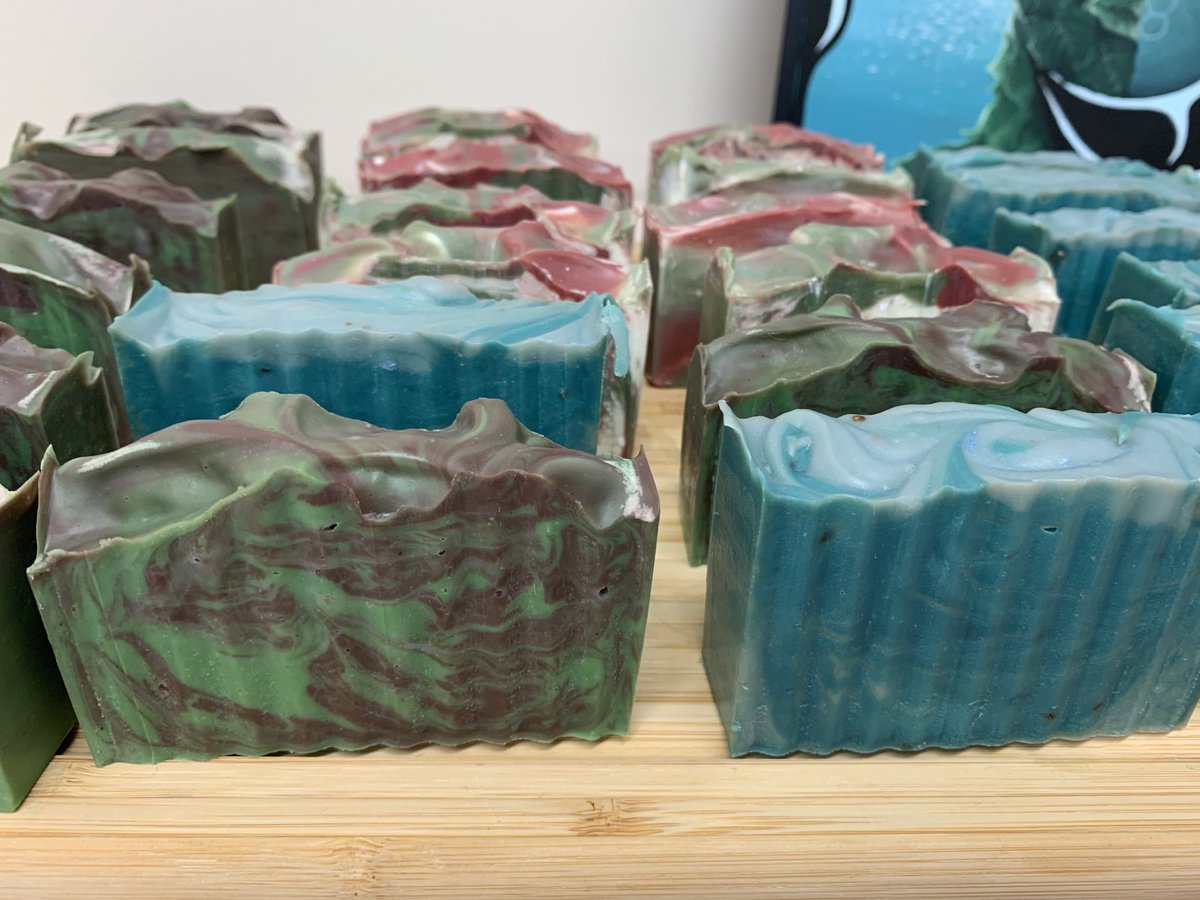 tchrgirl's tweet photo. The grade 6/7 students at Alert Bay School make soap for Friday’s art class in preparation for Christmas. #gifts #washyourhands #learn85 #AlertBaySchool https://t.co/ld7ZKQrlEg