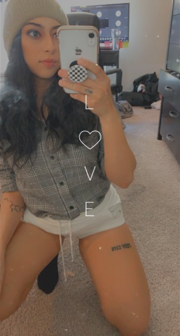 #Workathome https://t.co/4AM7iPcePP<a href="/tag/workathome"class="tags">#Workathome</a>