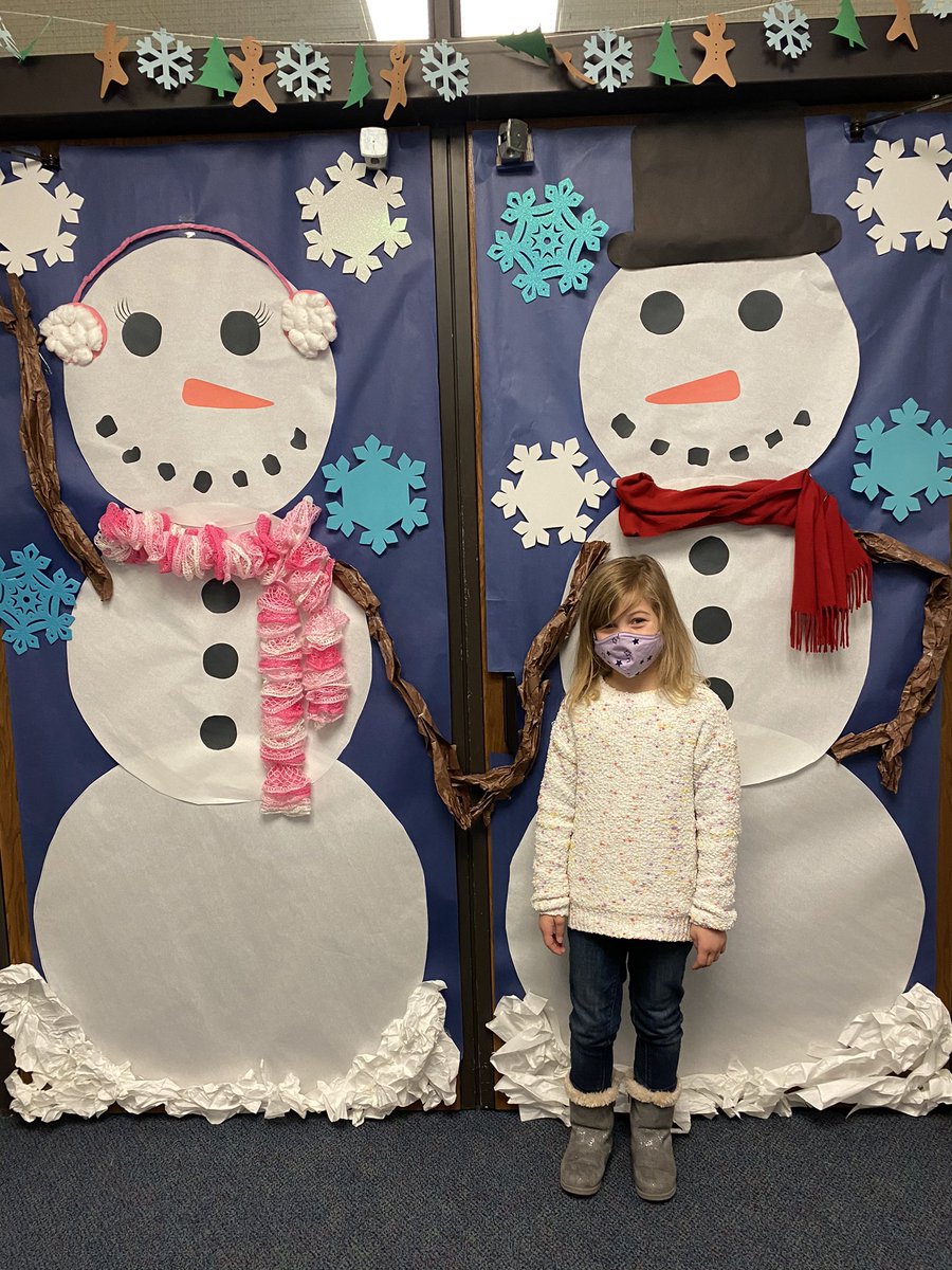 Mrs. Sutton’s ACP class is ready for the Holidays! ☃️

Thank you to our awesome paras for decorating our doors! <a href="/JeanJirak/">Jean Jirak</a> <a href="/lil_Leeper_H/">Hannah</a> <a href="/MPS_Morton/">Morton Elementary</a>