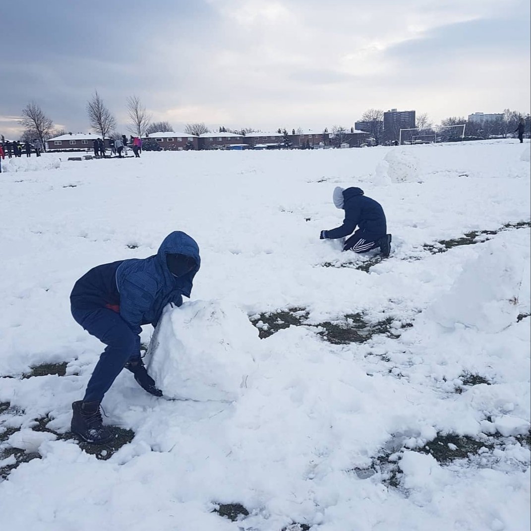 Fun in the snow! #TomkenFam ☃️