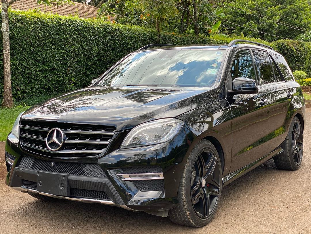 ferr_imports's tweet photo. Mercedes benz ML
2013 

PRICE 5.5M 
CONTACT 0799982215 for more info 

#Mercedes #carsforsalekenya https://t.co/t6MBUksd0k