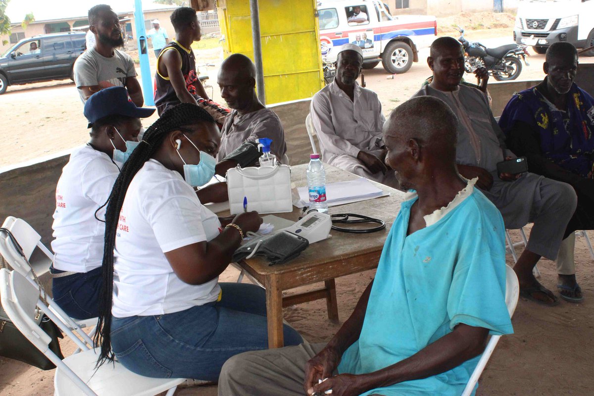 NPP_GloMedTeam's tweet image. On Thursday, 3rd December, 2020 the @NPPUSA together with @NPP_GloMedTeam organized a free medical screening for constituents of Atebubu-Amantin in the Bono East region.

#RetainAkufoAddo
#1touchfornana
#FourMoreForNana
#FourMoreForNanaToDoMore
#AtebubuAmantenForAmoakohene