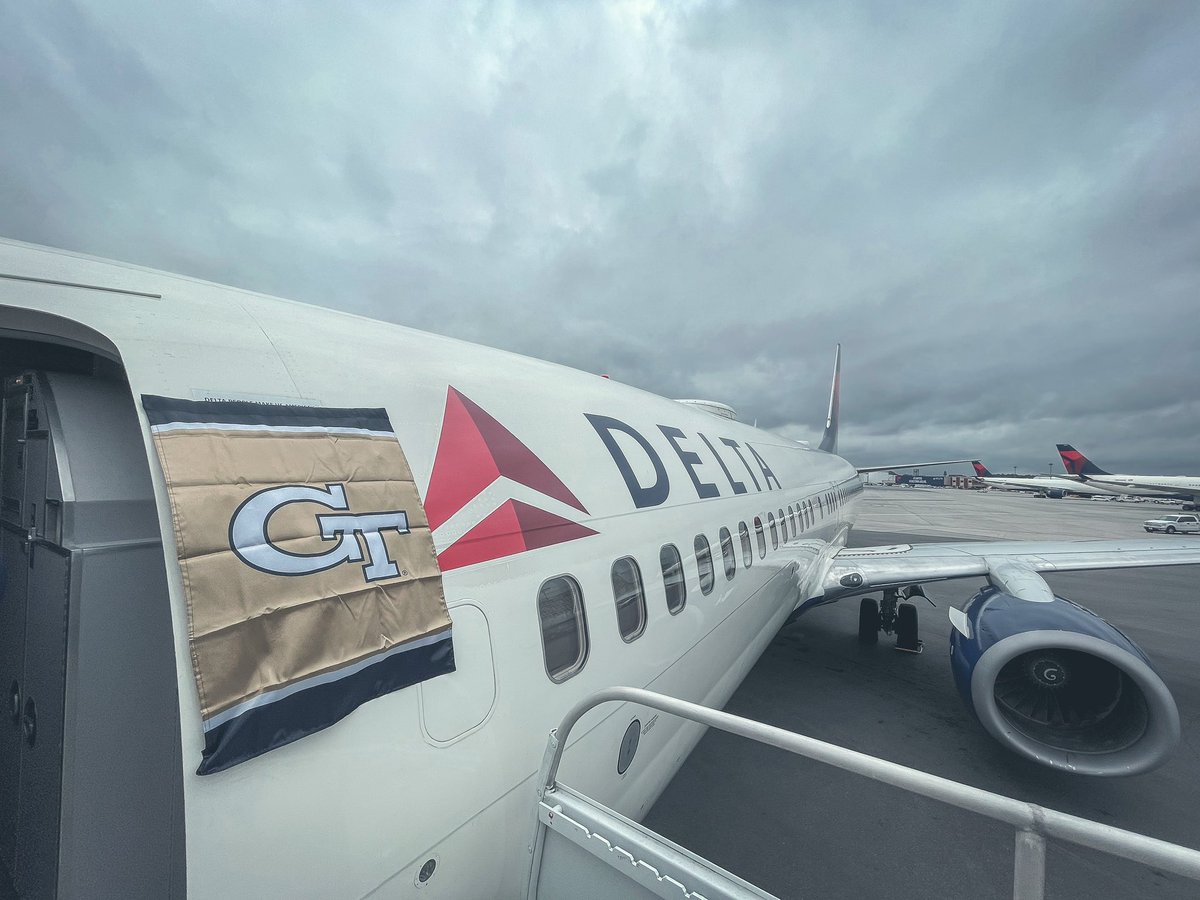 GeorgiaTechFB's tweet image. ✌️ ATL

#4The404