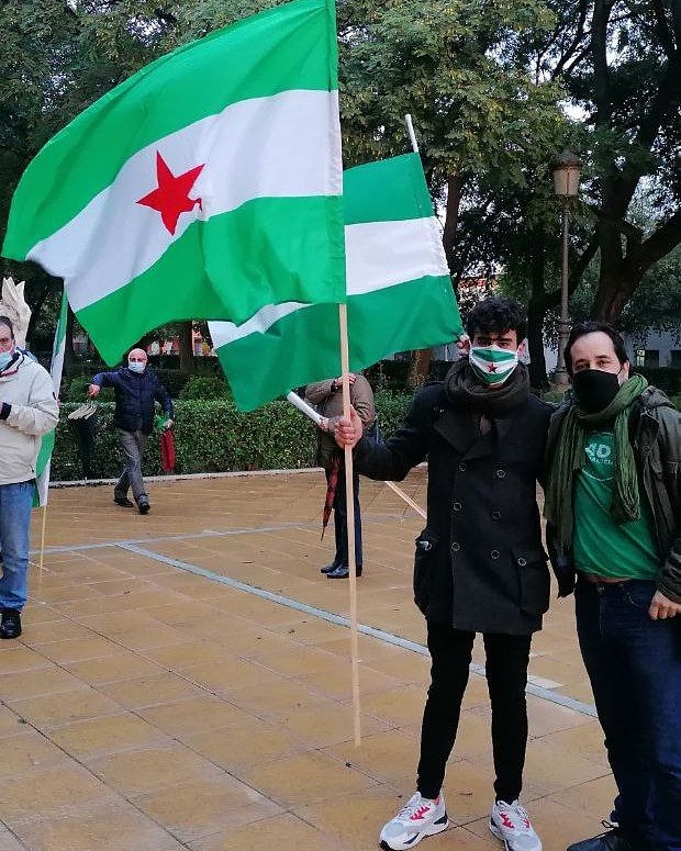 Hoy en la concentración convocado por <a href="/AndaluciaViva_/">Andalucía Viva</a> en Huelva. #4D