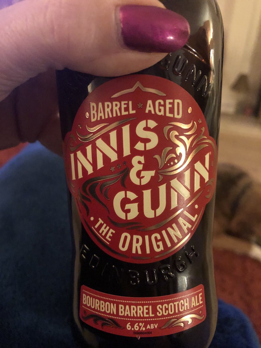 KinlochSusan's tweet image. Cheers! Happy Friday! #4thDecember