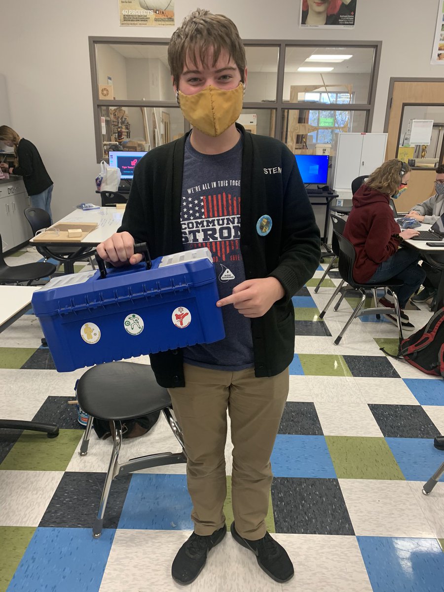 STEM School FabLab tweet media
