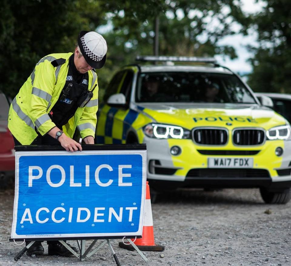 We are receiving reports of multiple road traffic collisions on the A30, in Cornwall particularly in the area of Bodmin. Please only travel if essential and take care in these icy conditions.