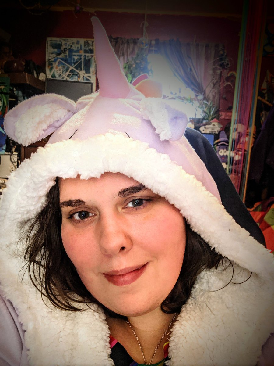 Happy Pajama Day Pine Road!!
This is truely the comfiest teaching attire I have ever bought....😊🌈🦄 #CHOPpajamaday