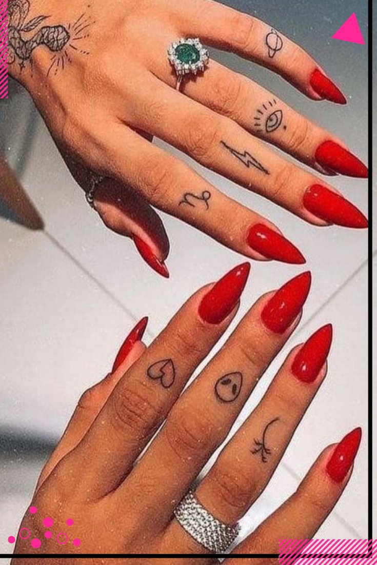 condostaconesES's tweet photo. ¡Volvimos con los tatuajes! 
Pero, en esta ocasión son tatuajes en los dedos, con diseños pequeños y sencillos pero adorables; dignos de tenerlos en nuestras manos para darle un estilo diferente
#tatuajes #tatuajededo #dedos #tatuajespequeños #tatuajessencillos #tatuajesbonitos https://t.co/LLhmISLgsb