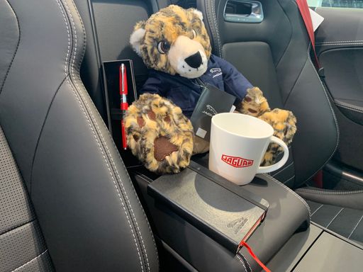 Spread the joy of Jaguar this Christmas!
.
.
.
#RybrookJaguar #Rybrook #Jaguar