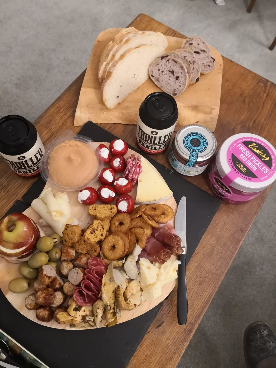 Feeling fancy with our picky tea to #getbehindjordan (inspired by <a href="/sextedmyboss/">Help I Sexted My Boss</a>)