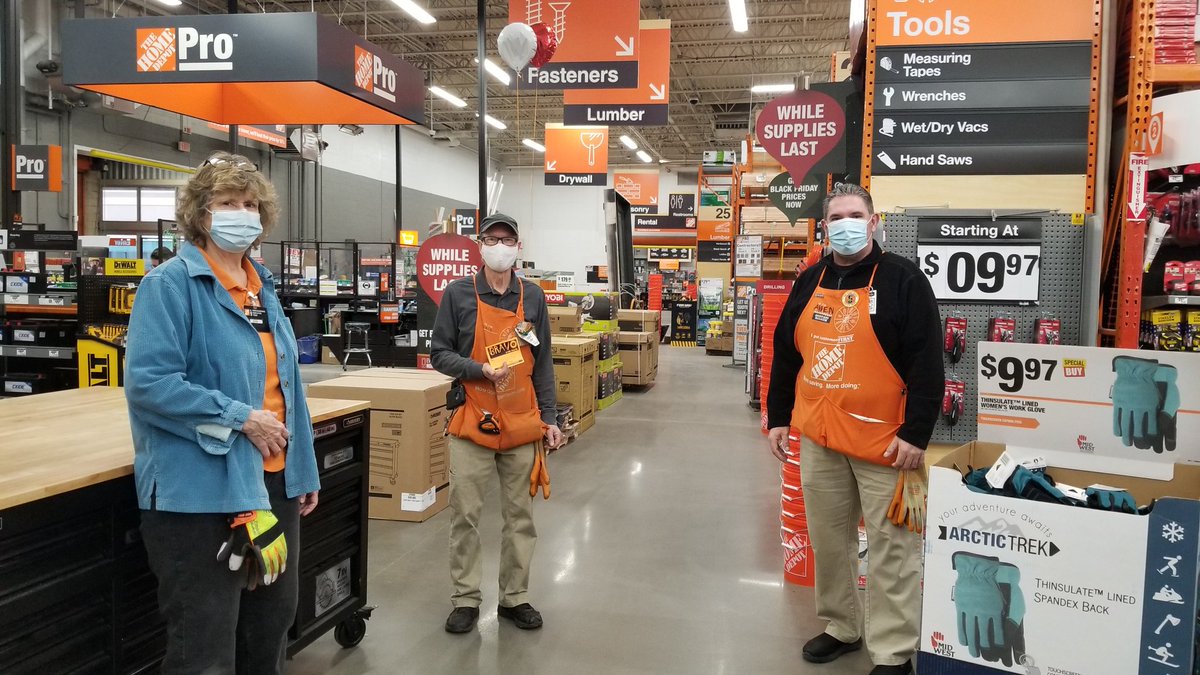 Allen Szucs (@szucs_allen) on Twitter photo MET associate Joyce presenting D25 associate Gary with a bravo for his excellent partnership.
<a href="/lightinthewoods/">Josh Lichtenwalner</a> <a href="/StanleyLabady/">Stanley Labady</a> <a href="/specialtyasm962/">Specialty ASM</a> <a href="/JennNJM/">Jenn Hardy</a> <a href="/Dan_Comperiati/">Dan Comperiati</a> MET associate Joyce presenting D25 associate Gary with a bravo for his excellent partnership.
<a href="/lightinthewoods/">Josh Lichtenwalner</a> <a href="/StanleyLabady/">Stanley Labady</a> <a href="/specialtyasm962/">Specialty ASM</a> <a href="/JennNJM/">Jenn Hardy</a> <a href="/Dan_Comperiati/">Dan Comperiati</a>