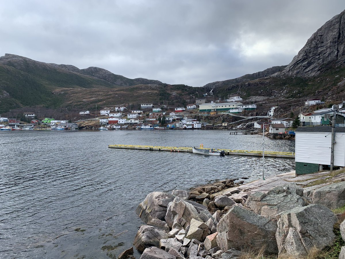 MrTilley_JMOlds's tweet image. Took the whole school (😛) out for a nice Friday afternoon stroll today during PE @SSSJ_Chargers #smallschoolthings #multigrade