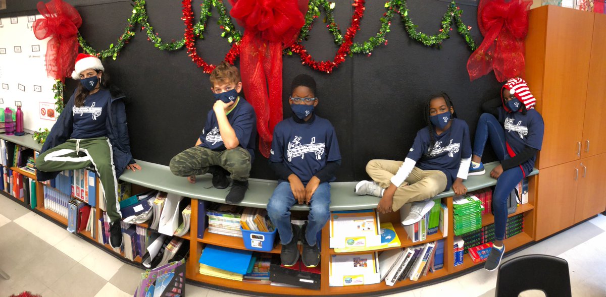 Nos élèves ont participé avec les autres élèves du cscProvidence à la Fureur/CICO tout en respectant les mesures de sécurité.